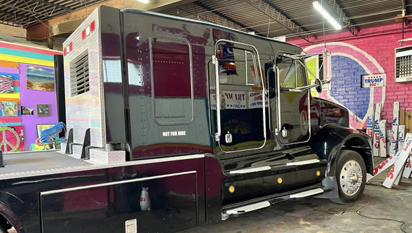 Shade on the Go: Transforming Semi Trucks and Recreational Vehicles with Window Tinting